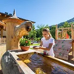 Schiefergut Family Resort Flachau * Flachau