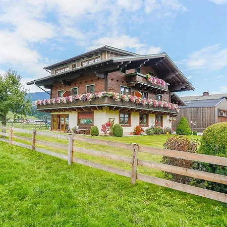Bauernhof Vorderklinglhub * フラッハウ