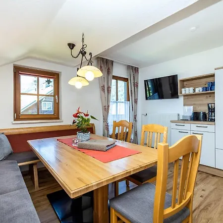 Bauernhof Vorderklinglhub * Flachau